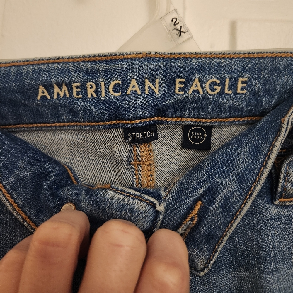 American Eagle High Rise Skinny Kick size 16 Short - Picture 4 of 8